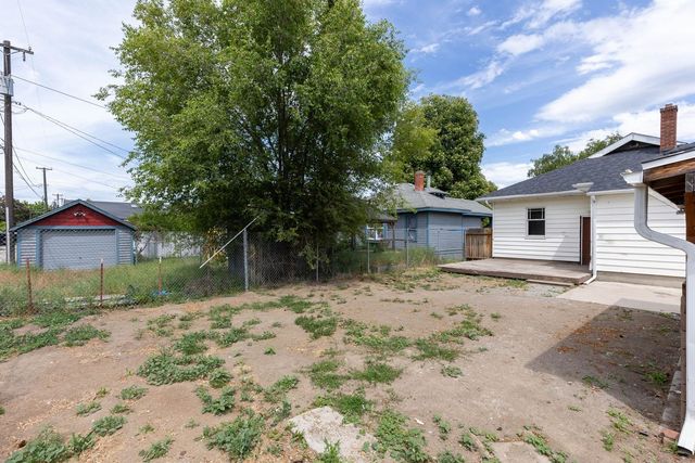 4311 N Lincoln St, Spokane, WA 99205