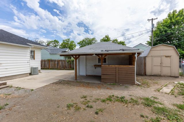 4311 N Lincoln St, Spokane, WA 99205