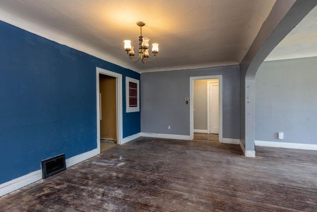 4311 N Lincoln St, Spokane, WA 99205