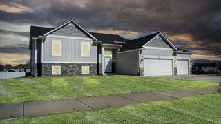 8246 Dylan Drive, Merrillville, IN 46410