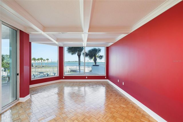 2 SEASIDE LANE 103, Belleair, FL 33756