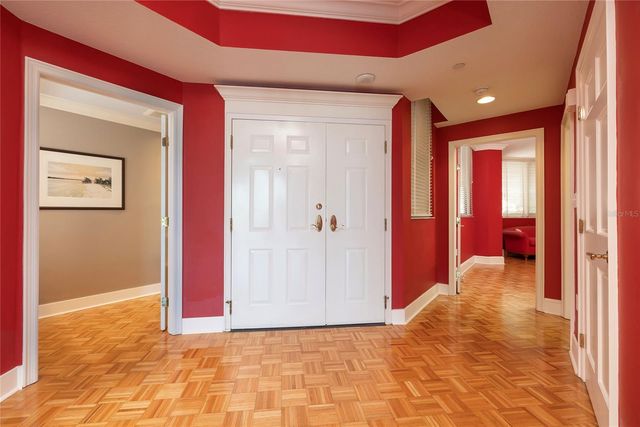 2 SEASIDE LANE 103, Belleair, FL 33756