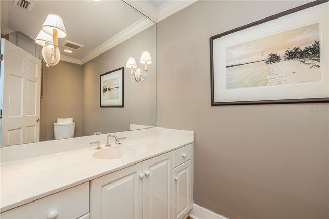 2 SEASIDE LANE 103, Belleair, FL 33756