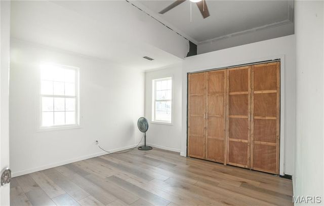 125 W Saint Francis Street, Dexter, MO 63841