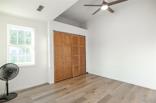 125 W Saint Francis Street, Dexter, MO 63841