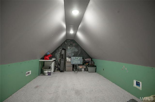 125 W Saint Francis Street, Dexter, MO 63841