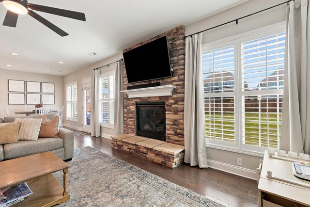 605 Sunny Landing Trail, Lexington, KY 40515
