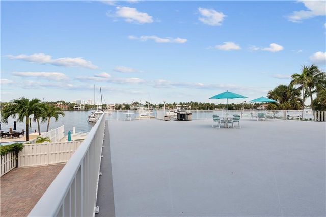95 N Birch Road 405, Fort Lauderdale, FL 33304