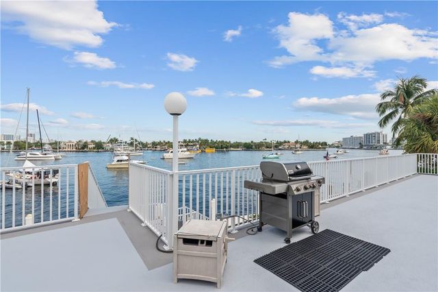 95 N Birch Road 405, Fort Lauderdale, FL 33304