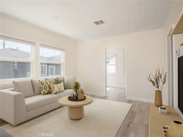 529 E Walnut Avenue A, El Segundo, CA 90245