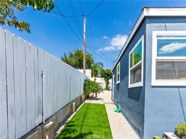 529 E Walnut Avenue A, El Segundo, CA 90245