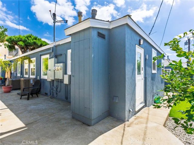 529 E Walnut Avenue A, El Segundo, CA 90245