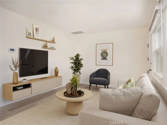 529 E Walnut Avenue A, El Segundo, CA 90245