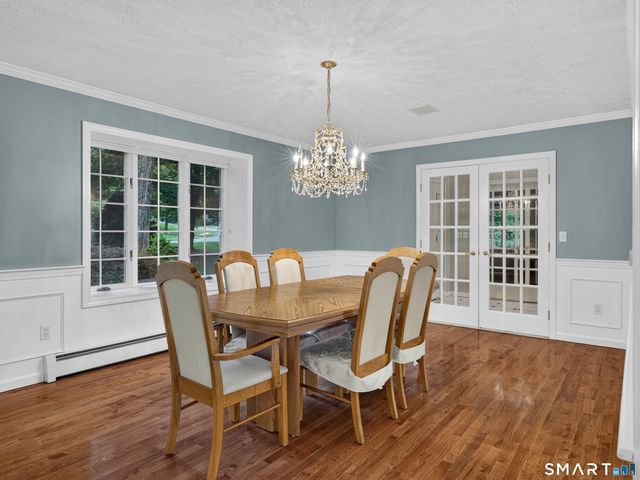 179 Sherwood Drive, Glastonbury, CT 06033