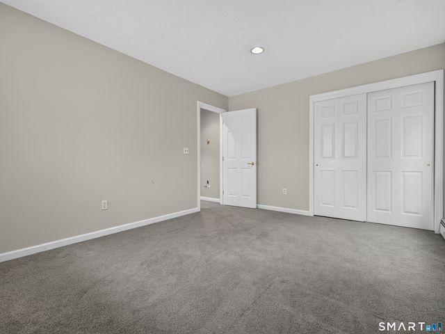 179 Sherwood Drive, Glastonbury, CT 06033