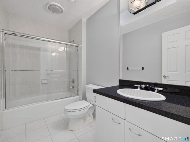 179 Sherwood Drive, Glastonbury, CT 06033