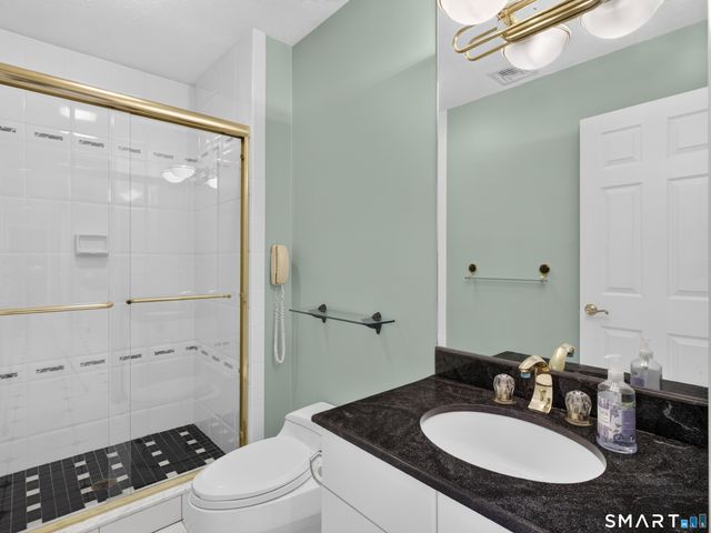 179 Sherwood Drive, Glastonbury, CT 06033