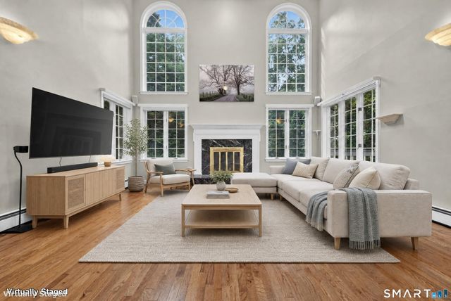 179 Sherwood Drive, Glastonbury, CT 06033
