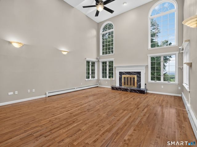 179 Sherwood Drive, Glastonbury, CT 06033