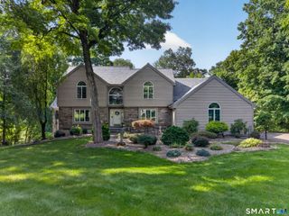 179 Sherwood Drive, Glastonbury, CT 06033