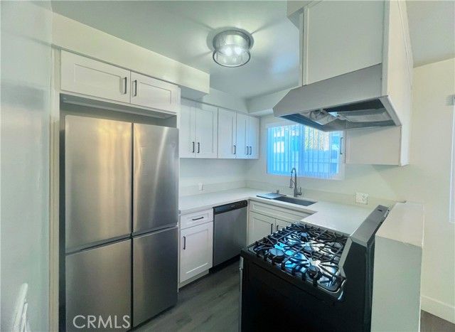 1813 9th Street, Santa Monica, CA 90404