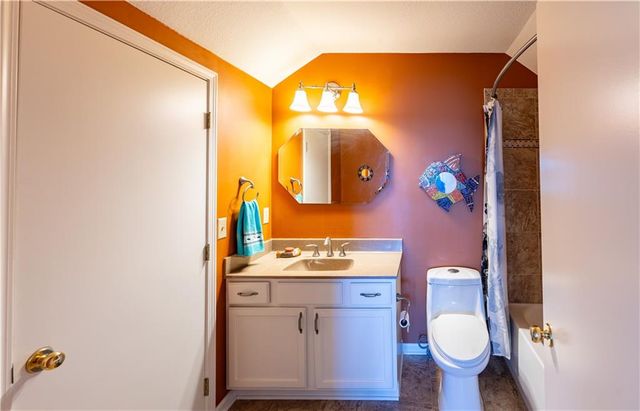 13944 Kenneth Court, Leawood, KS 66224