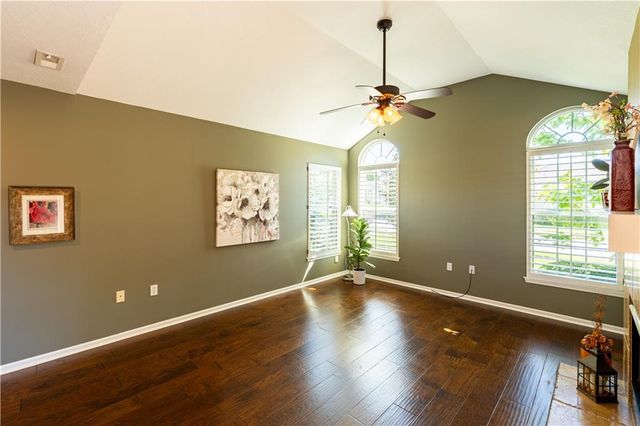 13944 Kenneth Court, Leawood, KS 66224