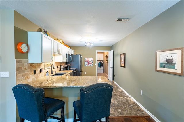 13944 Kenneth Court, Leawood, KS 66224