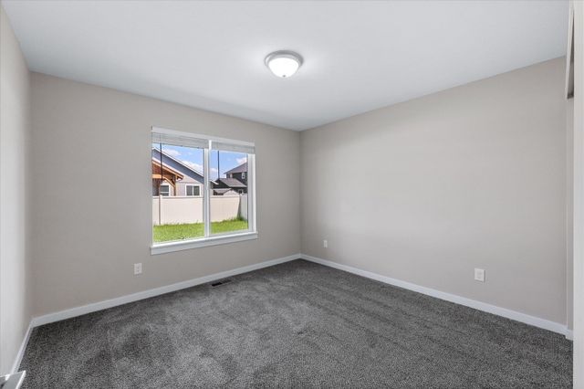 7702 N Five Mile Rd, Spokane, WA 99208