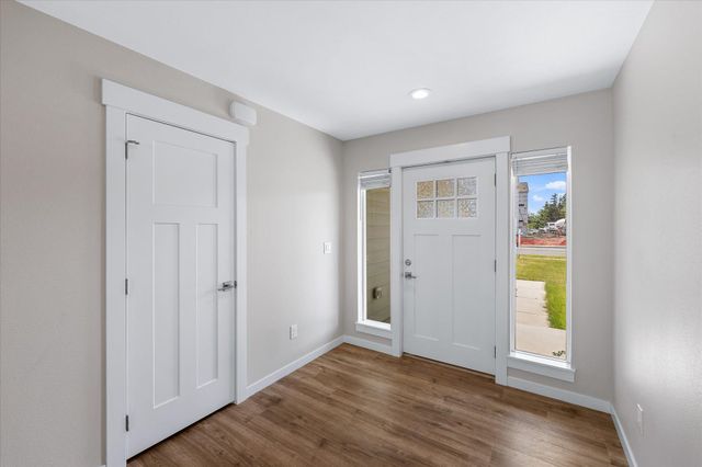 7702 N Five Mile Rd, Spokane, WA 99208