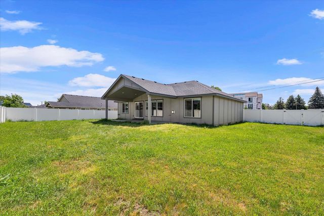 7702 N Five Mile Rd, Spokane, WA 99208