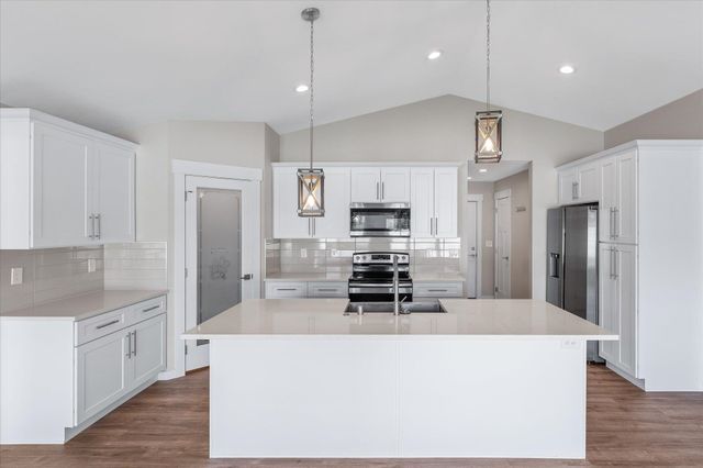7702 N Five Mile Rd, Spokane, WA 99208