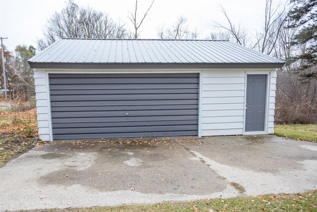 272 S Scott Street, Morley, MI 49336