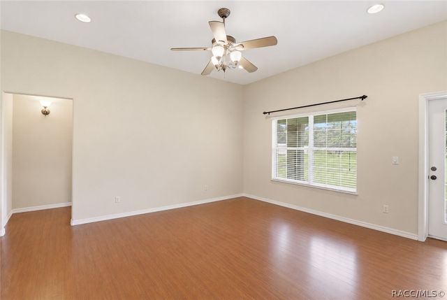 6347 N Myaka Avenue, Crystal River, FL 34428