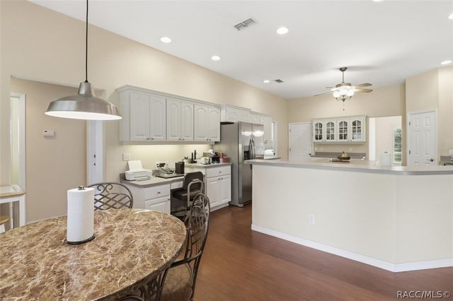 6347 N Myaka Avenue, Crystal River, FL 34428