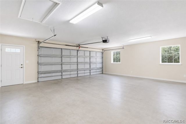 6347 N Myaka Avenue, Crystal River, FL 34428