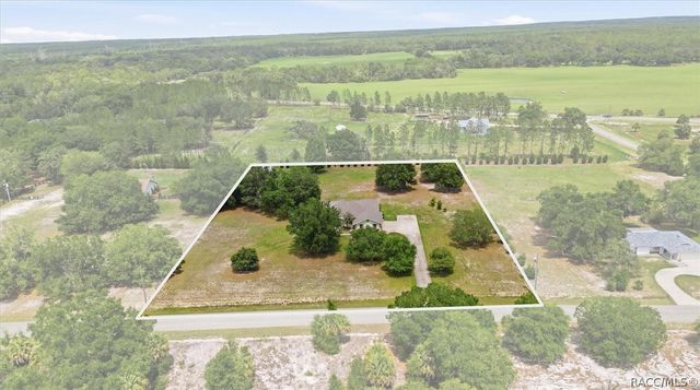 6347 N Myaka Avenue, Crystal River, FL 34428