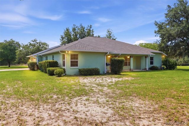 6347 N Myaka Avenue, Crystal River, FL 34428
