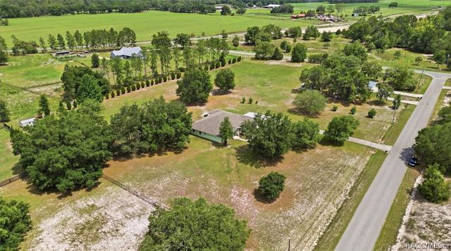 6347 N Myaka Avenue, Crystal River, FL 34428