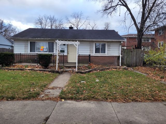 7911 45th Street, Lyons, IL 60534