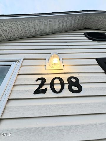 208 Loop Road, Bunnlevel, NC 28323