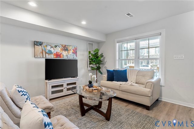 1117 N 31st St, Richmond, VA 23223