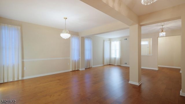84 Patriots Way, Franklin Twp., NJ 08873