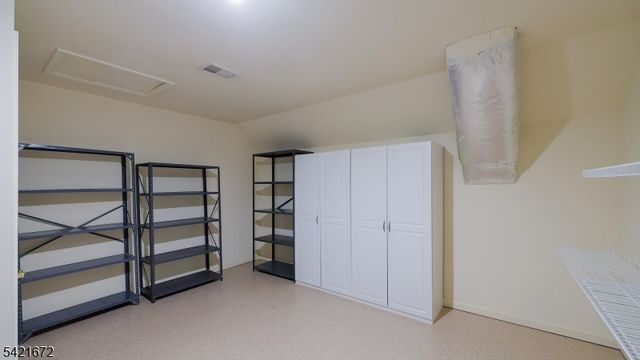 84 Patriots Way, Franklin Twp., NJ 08873