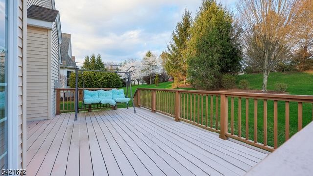 84 Patriots Way, Franklin Twp., NJ 08873