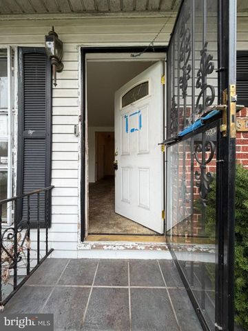 6402 MCCLEAN BLVD, Baltimore, MD 21214