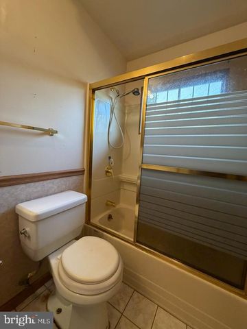 6402 MCCLEAN BLVD, Baltimore, MD 21214