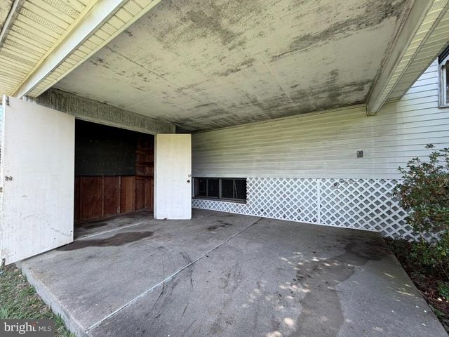 6402 MCCLEAN BLVD, Baltimore, MD 21214