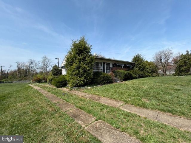 6402 MCCLEAN BLVD, Baltimore, MD 21214