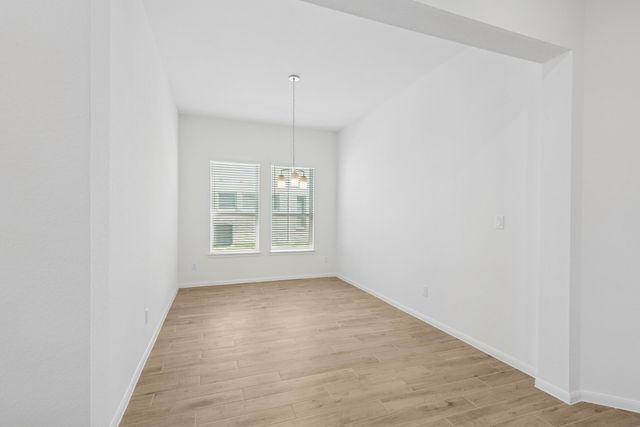 5033 Bluebell Way, Waller, TX 77484